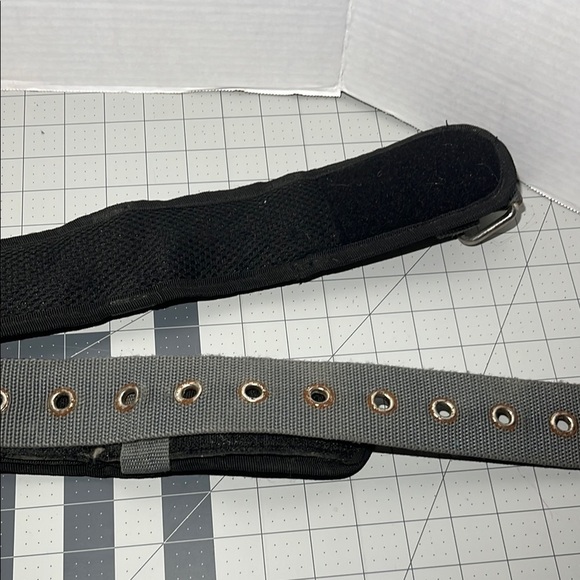 Gray and Tan Belt Bag with Sleek Design - Picture 2 of 6